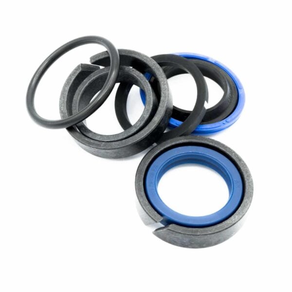 Seal Kit (SG220/280 Tilt Cylinder)